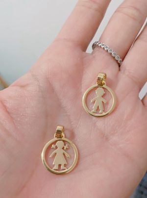 Dije de niño/niña círculo