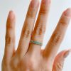 Anillo medio rivier verde