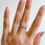 Anillo medio rivier verde