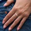 Anillo medio rivier unicornio