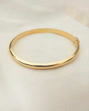 Puñera de oro media caña