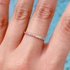 Anillo medio rivier unicornio