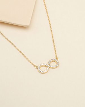 Cadena infinito cristal