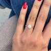 Anillo solitario cristal