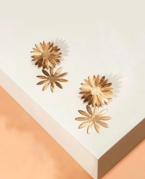 Aretes doble flor colgante