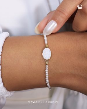 Pulsera Virgen Maria Nacar y Perlas