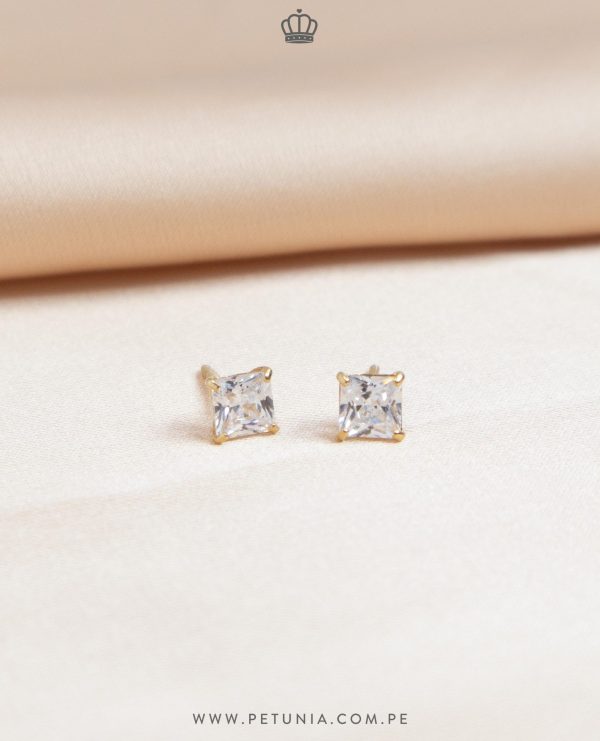 Aretes Chispa Cuadrado
