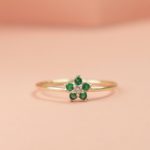 Anillo Roseta verde dorado