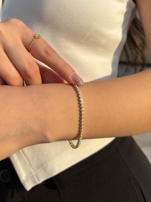 Pulsera Tennis Bezel Moissanita 2mm dorado