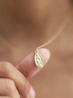 Dije Virgen de Guadalupe oro