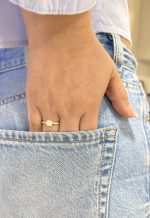 Anillo Alessia Moissanita dorado - Imagen 2