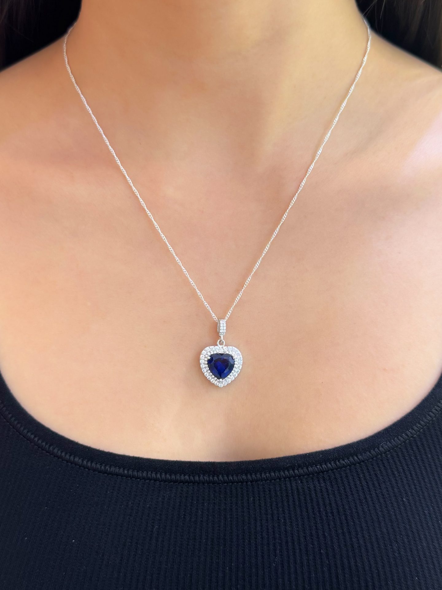 Cadena Diana corazon azul
