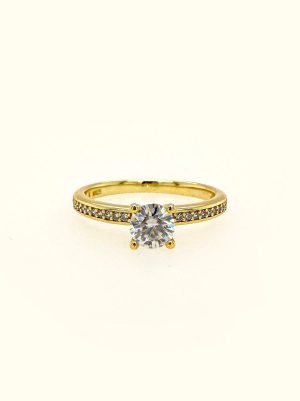 Anillo Alessia Moissanita dorado